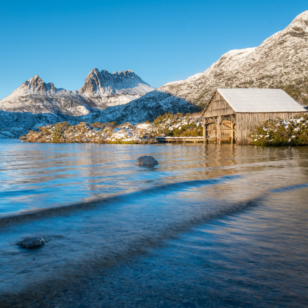 Cradle Mountain in snow on our Cradle Mountain tour in Tasmania.