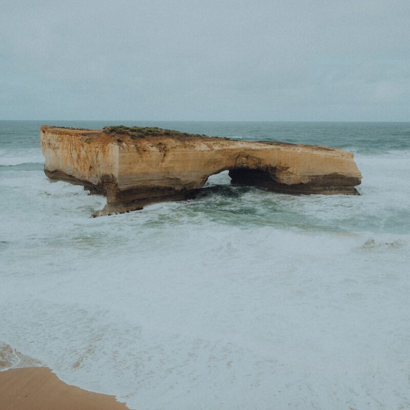 London Bridge on our Great Ocean Road tours.